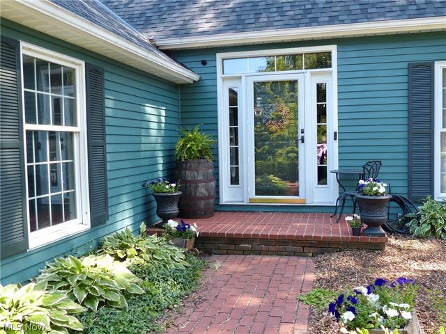 9144 Gregory Court, Mentor, OH 44060