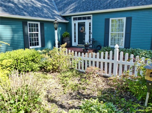 9144 Gregory Court, Mentor, OH 44060