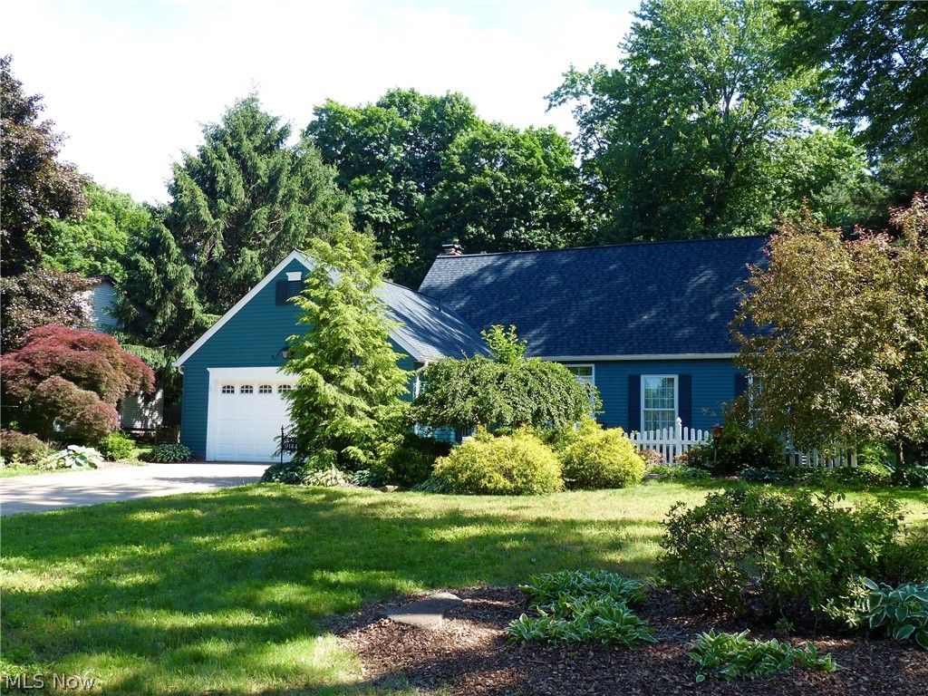 9144 Gregory Court, Mentor, OH 44060