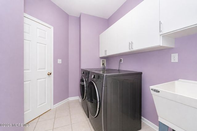 315 Wedgewood Road, Morganville, NJ 07751