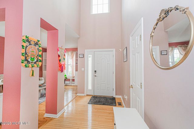 315 Wedgewood Road, Morganville, NJ 07751