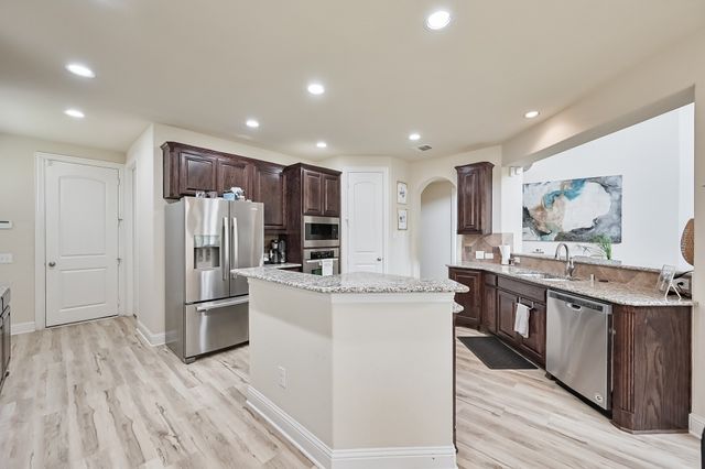 8321 Inverness, The Colony, TX 75056