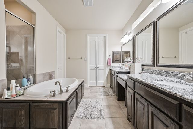 8321 Inverness, The Colony, TX 75056