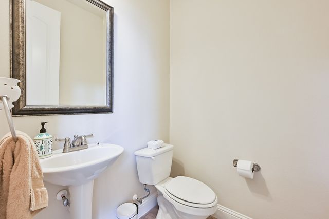8321 Inverness, The Colony, TX 75056
