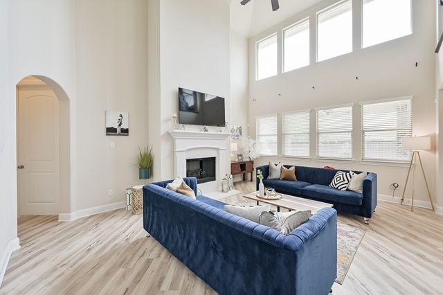 8321 Inverness, The Colony, TX 75056