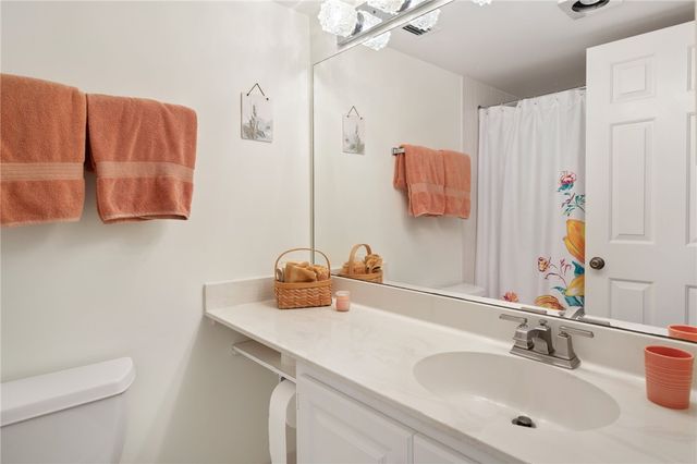 1150 Reef Road B-24, Vero Beach, FL 32963