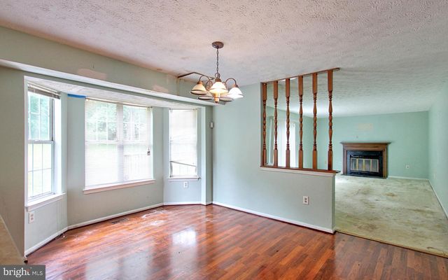 10711 FEATHERSTONE DR, Fort Washington, MD 20744
