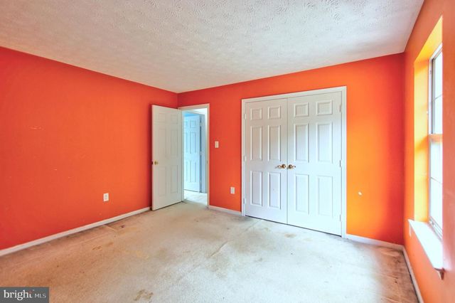 10711 FEATHERSTONE DR, Fort Washington, MD 20744