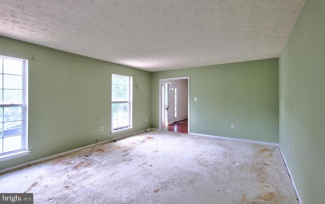10711 FEATHERSTONE DR, Fort Washington, MD 20744