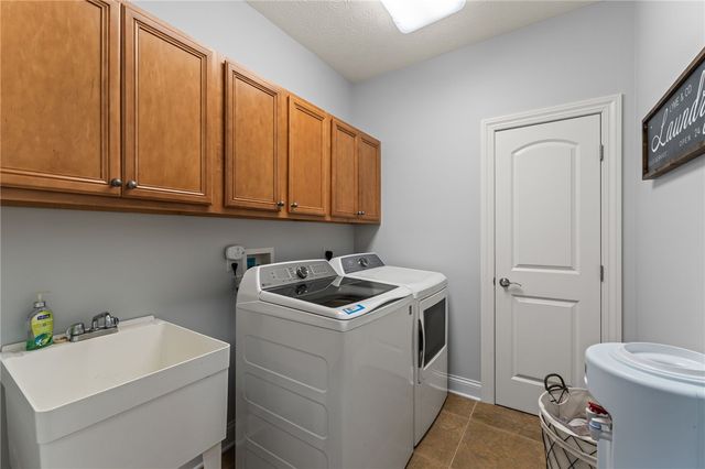 2366 Cheviot Hills Lane, Vandalia, OH 45377