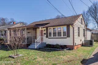 1932 Seymour Ave, Knoxville, TN 37917