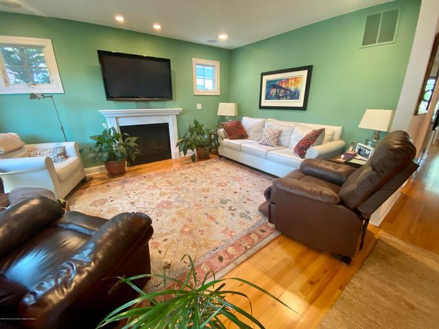 401 Garfield Avenue, Avon-by-the-sea, NJ 07717