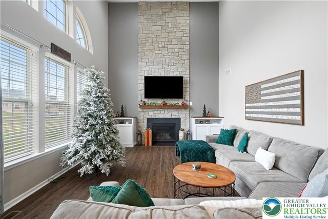 9615 Crescent Lane, Upper Macungie Twp, PA 18031