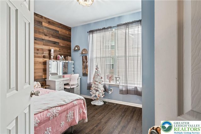 9615 Crescent Lane, Upper Macungie Twp, PA 18031