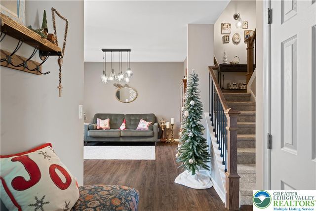 9615 Crescent Lane, Upper Macungie Twp, PA 18031