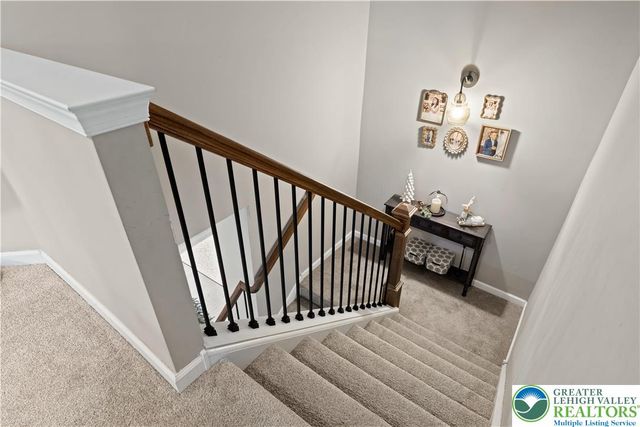 9615 Crescent Lane, Upper Macungie Twp, PA 18031