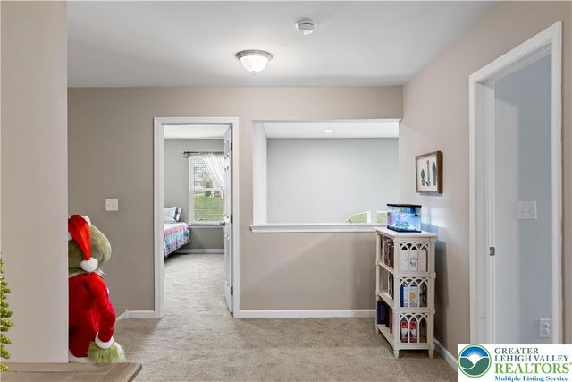 9615 Crescent Lane, Upper Macungie Twp, PA 18031