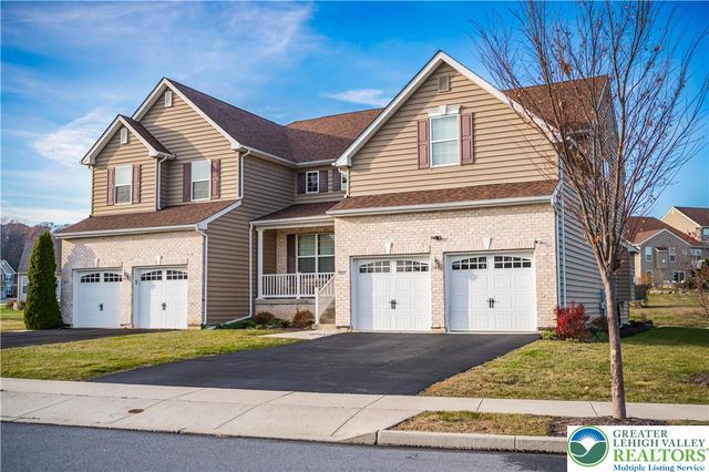 9615 Crescent Lane, Upper Macungie Twp, PA 18031