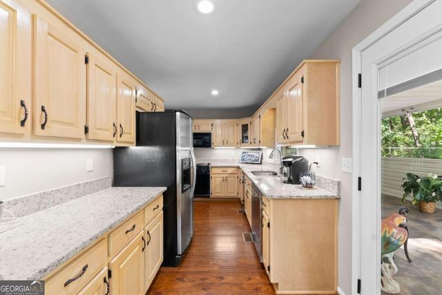 9724 Elliott Family Parkway, Dawsonville, GA 30534