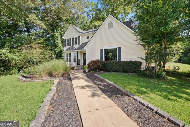 9724 Elliott Family Parkway, Dawsonville, GA 30534