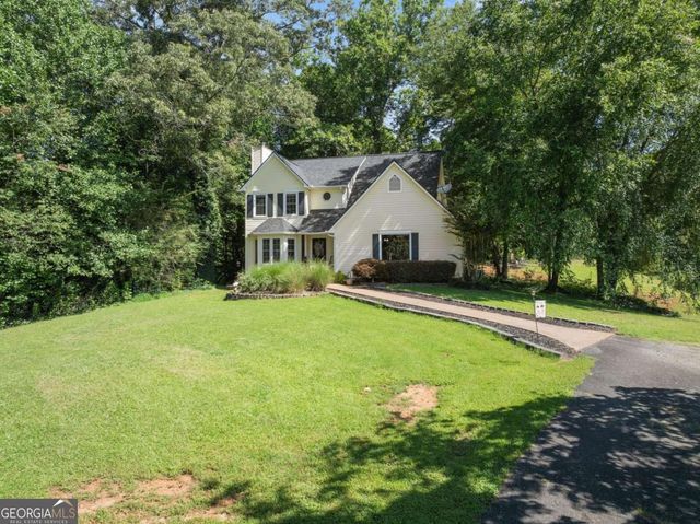 9724 Elliott Family Parkway, Dawsonville, GA 30534