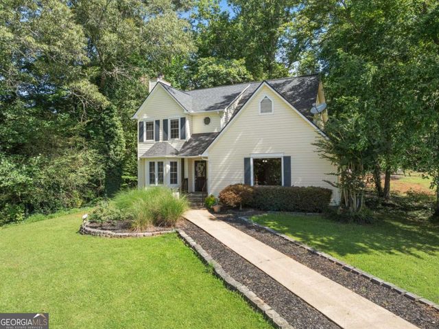 9724 Elliott Family Parkway, Dawsonville, GA 30534