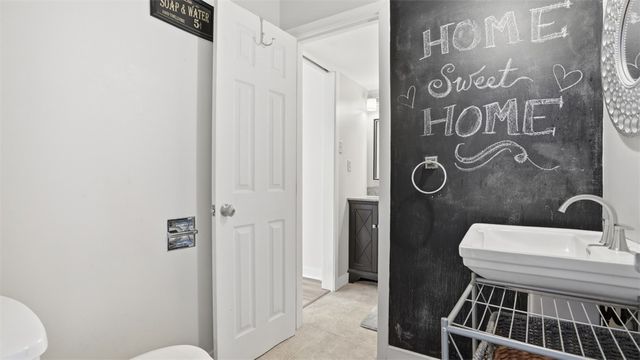 1246 Lakevue Drive, Penn Twp, PA 16001