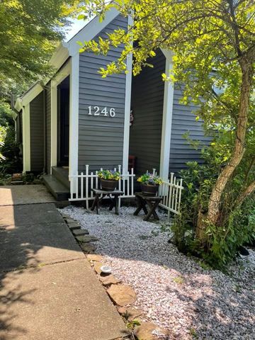 1246 Lakevue Drive, Penn Twp, PA 16001