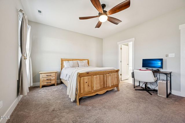 71 Lassiter Hills Drive, Four Oaks, NC 27524