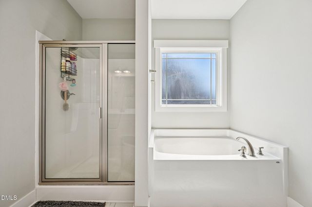 71 Lassiter Hills Drive, Four Oaks, NC 27524