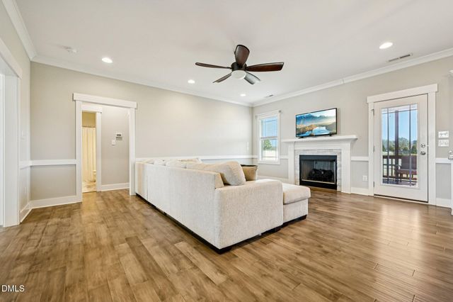 71 Lassiter Hills Drive, Four Oaks, NC 27524