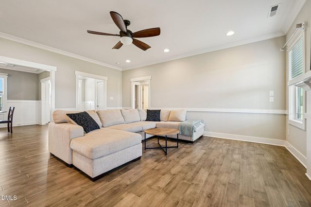 71 Lassiter Hills Drive, Four Oaks, NC 27524