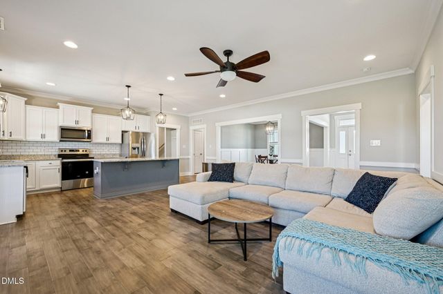 71 Lassiter Hills Drive, Four Oaks, NC 27524