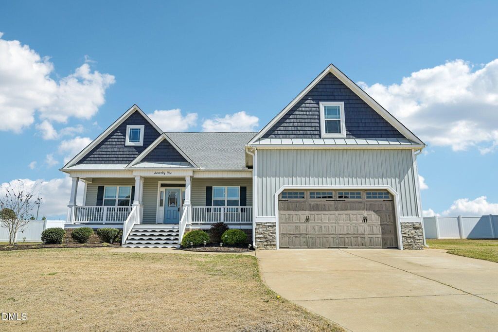 71 Lassiter Hills Drive, Four Oaks, NC 27524