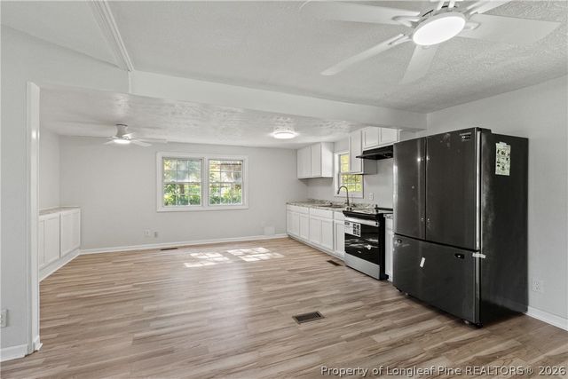 4574 Cameron Road, Hope Mills, NC 28438