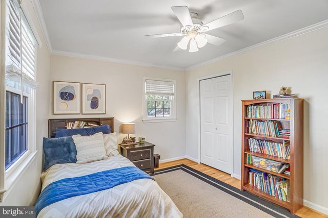 2002 HOOVER LN, Alexandria, VA 22308