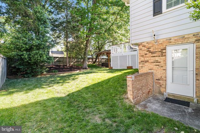2002 HOOVER LN, Alexandria, VA 22308