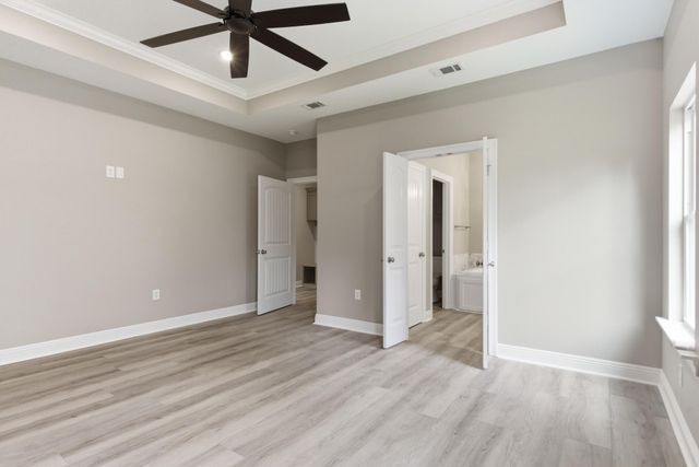 7 Saint Augustine Ave., Hattiesburg, MS 39402