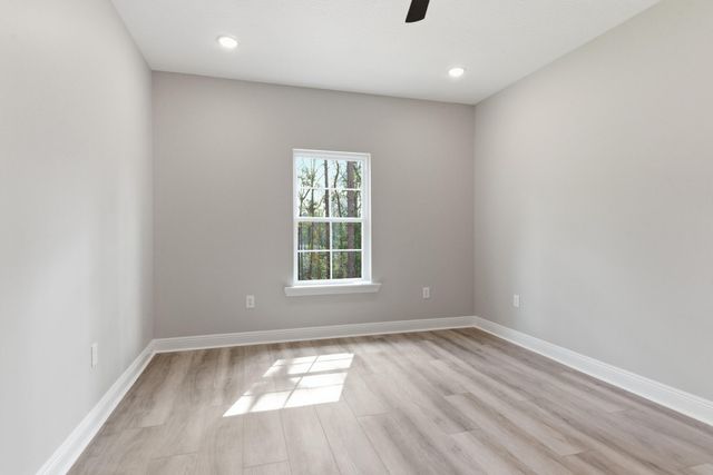 7 Saint Augustine Ave., Hattiesburg, MS 39402