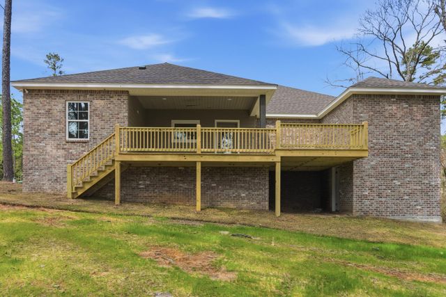 7 Saint Augustine Ave., Hattiesburg, MS 39402