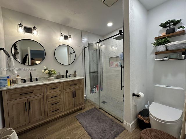 7003 NW 40th Pl, Coral Springs, FL 33065