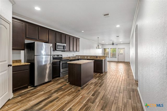 1005 Tripp Lane, New Braunfels, TX 78130