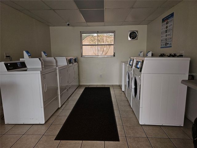 2525 W BAY DRIVE C12, Belleair Bluffs, FL 33770