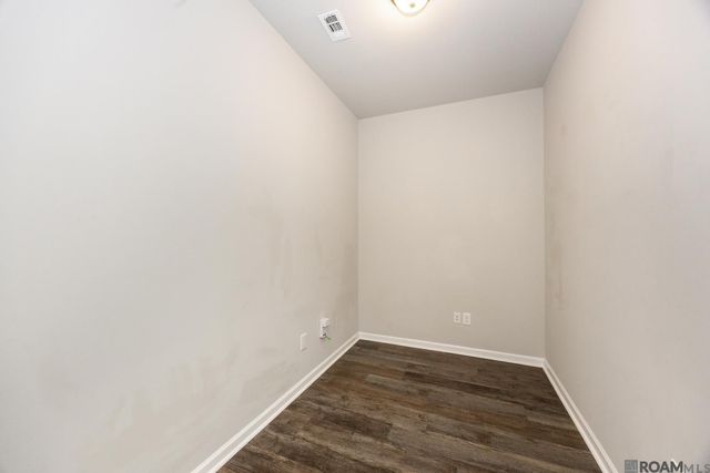 2948 S Roth Ave, Gonzales, LA 70737