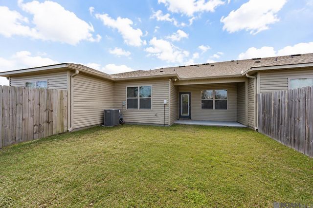 2948 S Roth Ave, Gonzales, LA 70737
