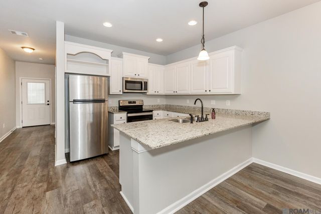 2948 S Roth Ave, Gonzales, LA 70737