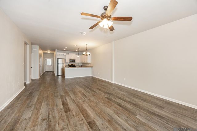 2948 S Roth Ave, Gonzales, LA 70737