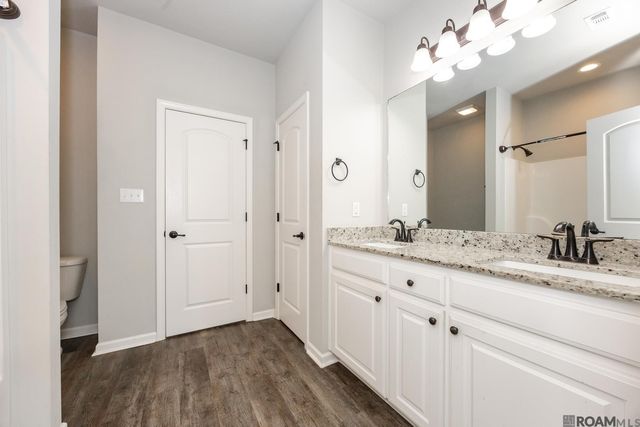 2948 S Roth Ave, Gonzales, LA 70737