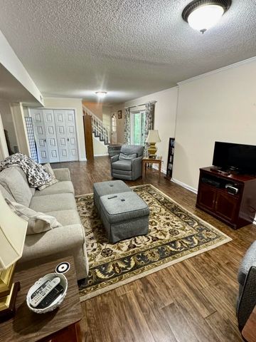 4306 Highwood Drive, Chattanooga, TN 37415