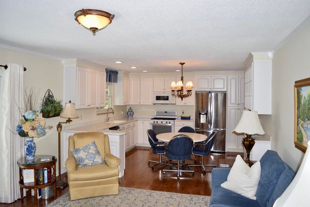 4306 Highwood Drive, Chattanooga, TN 37415